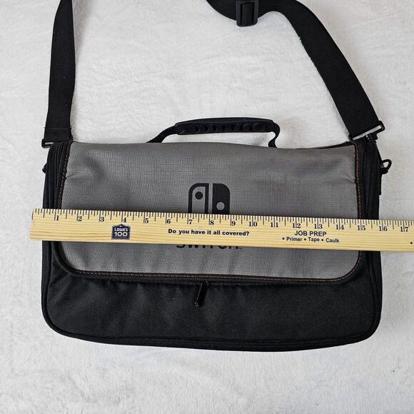PowerA - Everywhere Messenger Bag for Nintendo Switch Black Gray - Picture 13 of 13